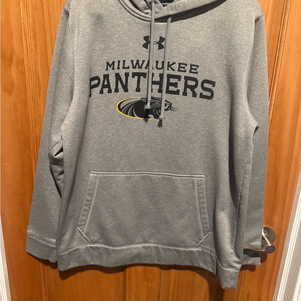 Under Armour Gray Milwaukee Panthers Hoodie medium
